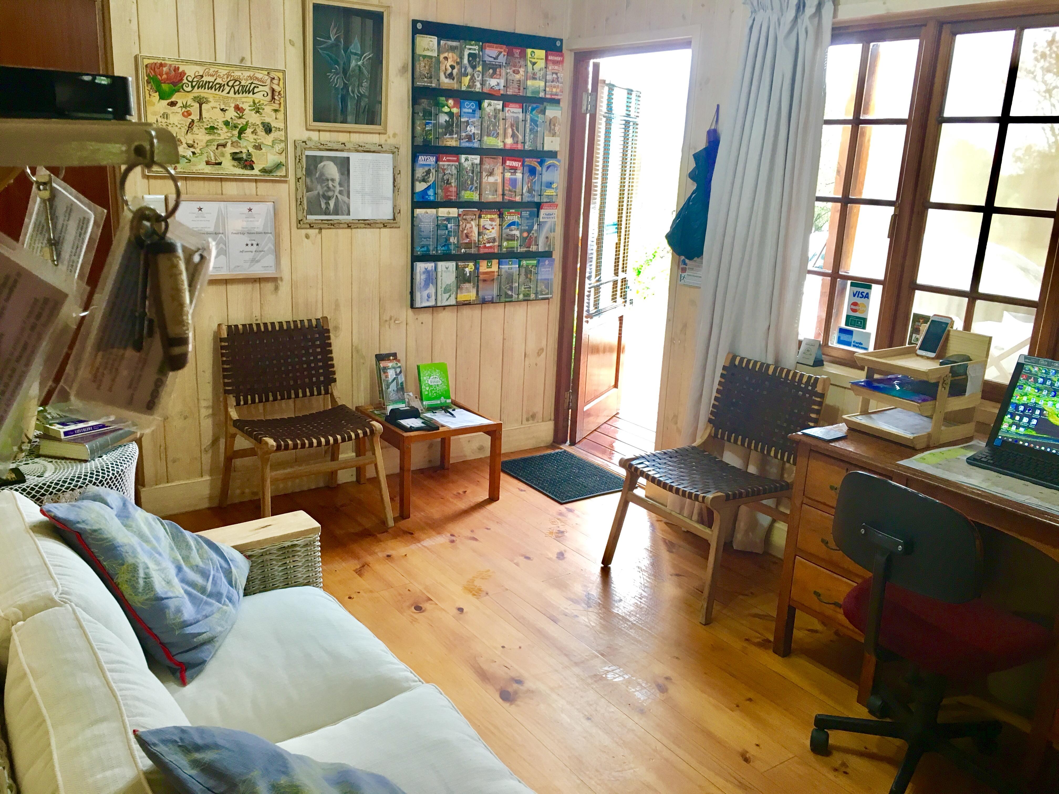 ฟอเรสต์ เอดจ์ เนเจอร์ เลิฟเวอร์ รีทรีต Hotel Rheenendal ภายนอก รูปภาพ