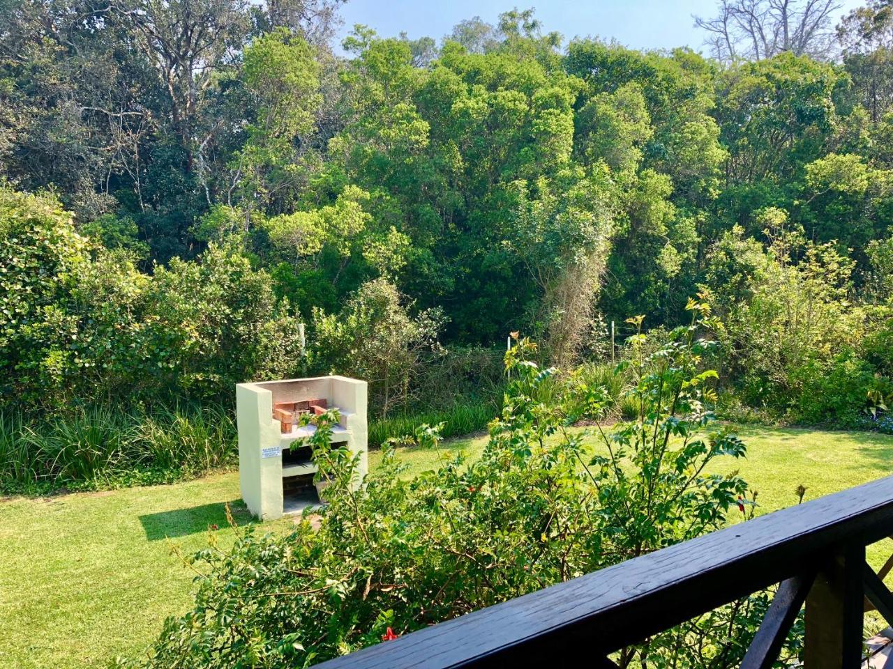 ฟอเรสต์ เอดจ์ เนเจอร์ เลิฟเวอร์ รีทรีต Hotel Rheenendal ภายนอก รูปภาพ